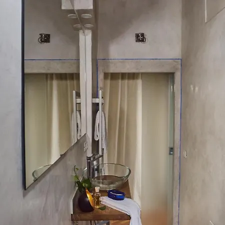 Casa Dell'artista Apartment *